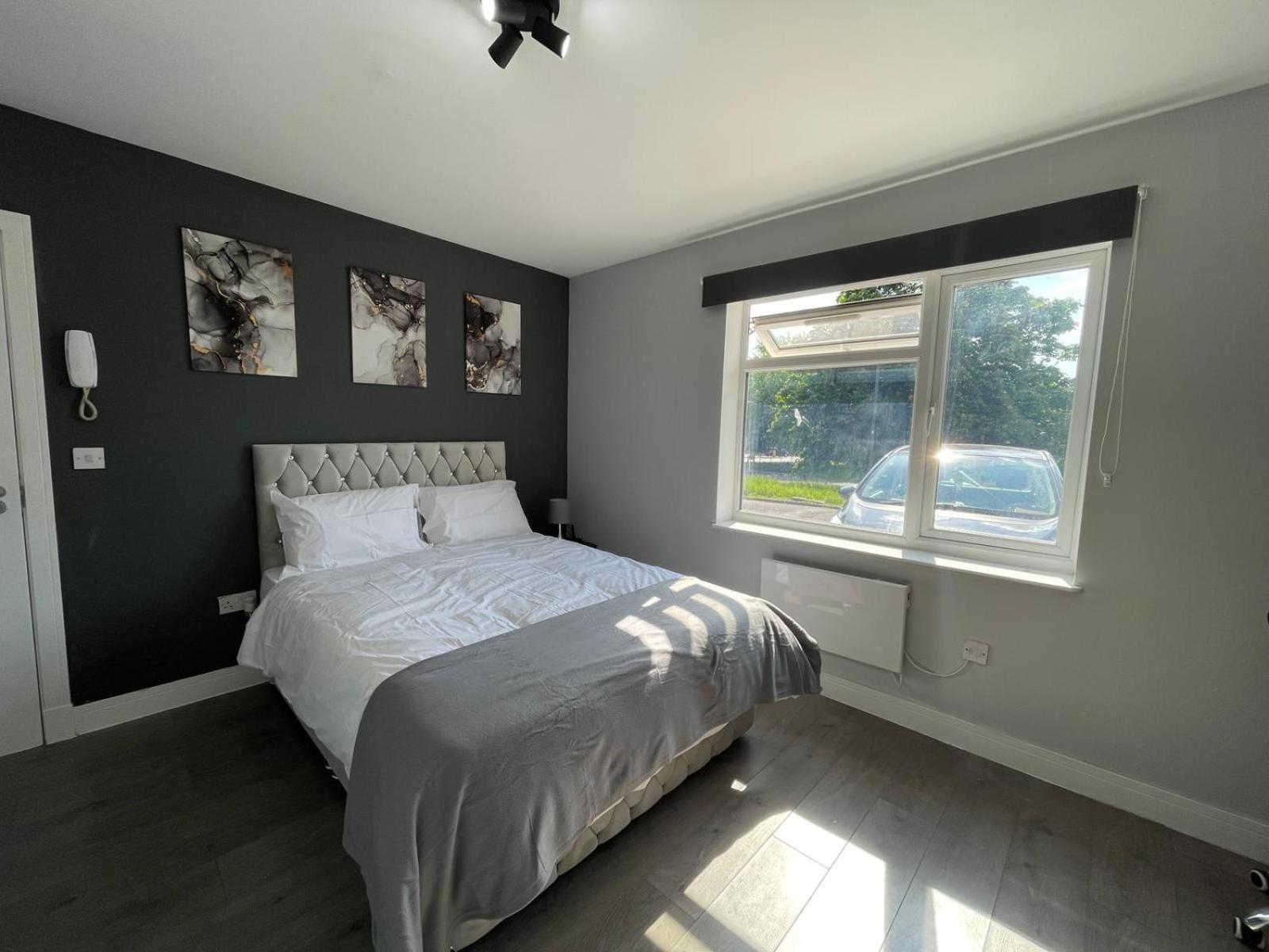 Letzi Premium Cozy Retreat Private En-Suite Rooms, Wembley Λονδίνο Εξωτερικό φωτογραφία