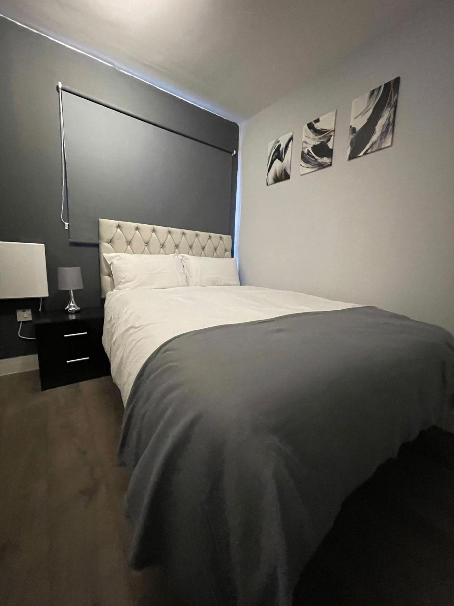 Letzi Premium Cozy Retreat Private En-Suite Rooms, Wembley Λονδίνο Εξωτερικό φωτογραφία